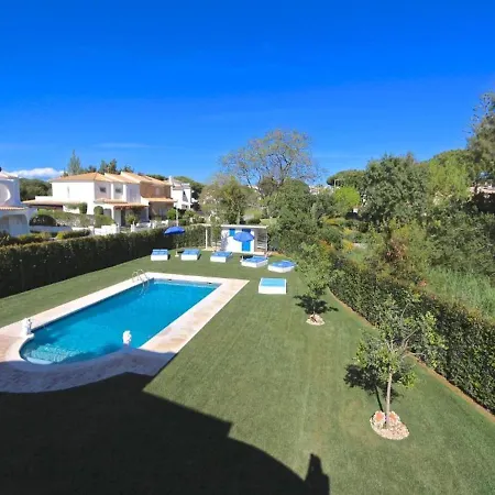 Superb Vilamoura 5 Bedrooms Azul Walking Distance To Marina Вилла