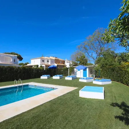 Villa Superb Vilamoura 5 Bedrooms Azul Walking Distance To Marina *
