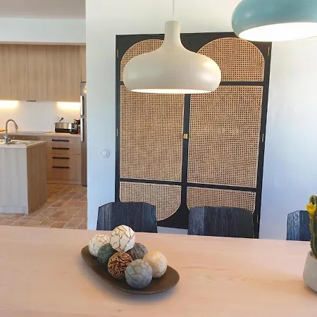 Вилла Superb Vilamoura 5 Bedrooms Azul Walking Distance To Marina