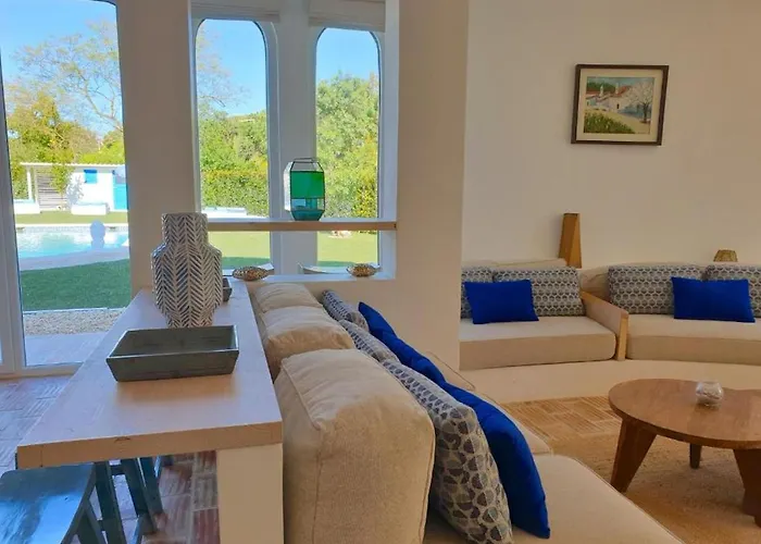 Superb Vilamoura 5 Bedrooms Azul Walking Distance To Marina